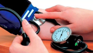 La fascinante relación entre la presión arterial y la edad