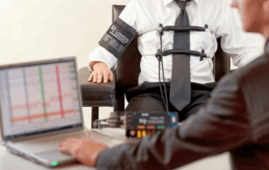 Learn how to deceive anyone with the lie detector